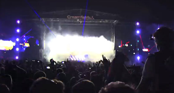 Виступленіе Tiesto на фестивалі Creamfields 2013