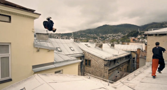 Паркур по дахах Босніі