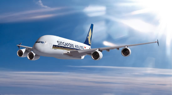 Реалістична модель Airbus A380, яка вміє літати