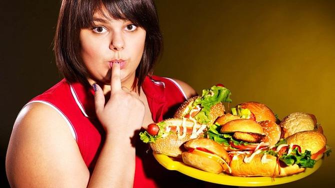 10 невеликих хитрощів у боротьбі з переїданням