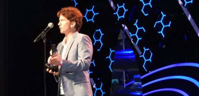 Творчий директор Bethesda Game Studios Тодд Говард на церемонії вручення нагород DICE Awards.