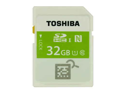 Toshiba анонсувала першу SDHC картку з підтримкою NFC